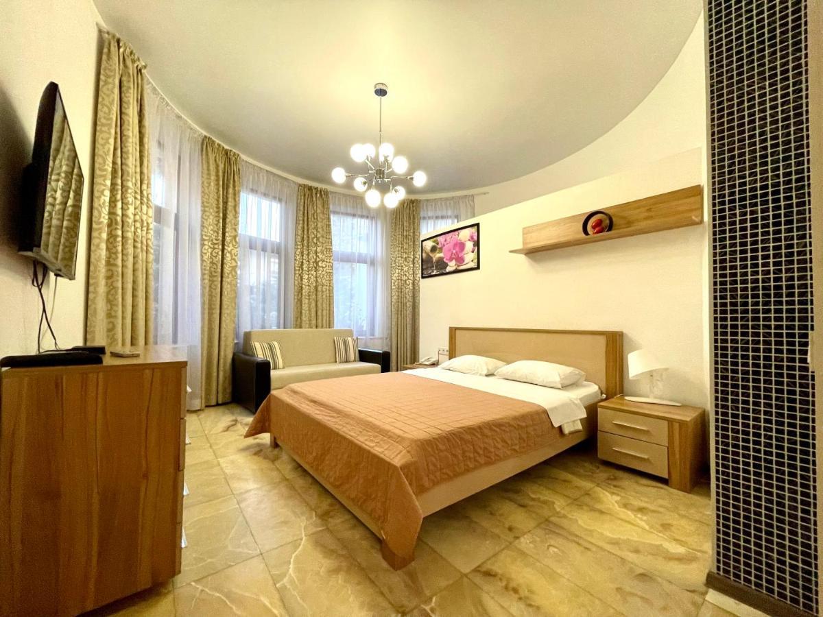 Apartments & Villa Georg Odessa Extérieur photo
