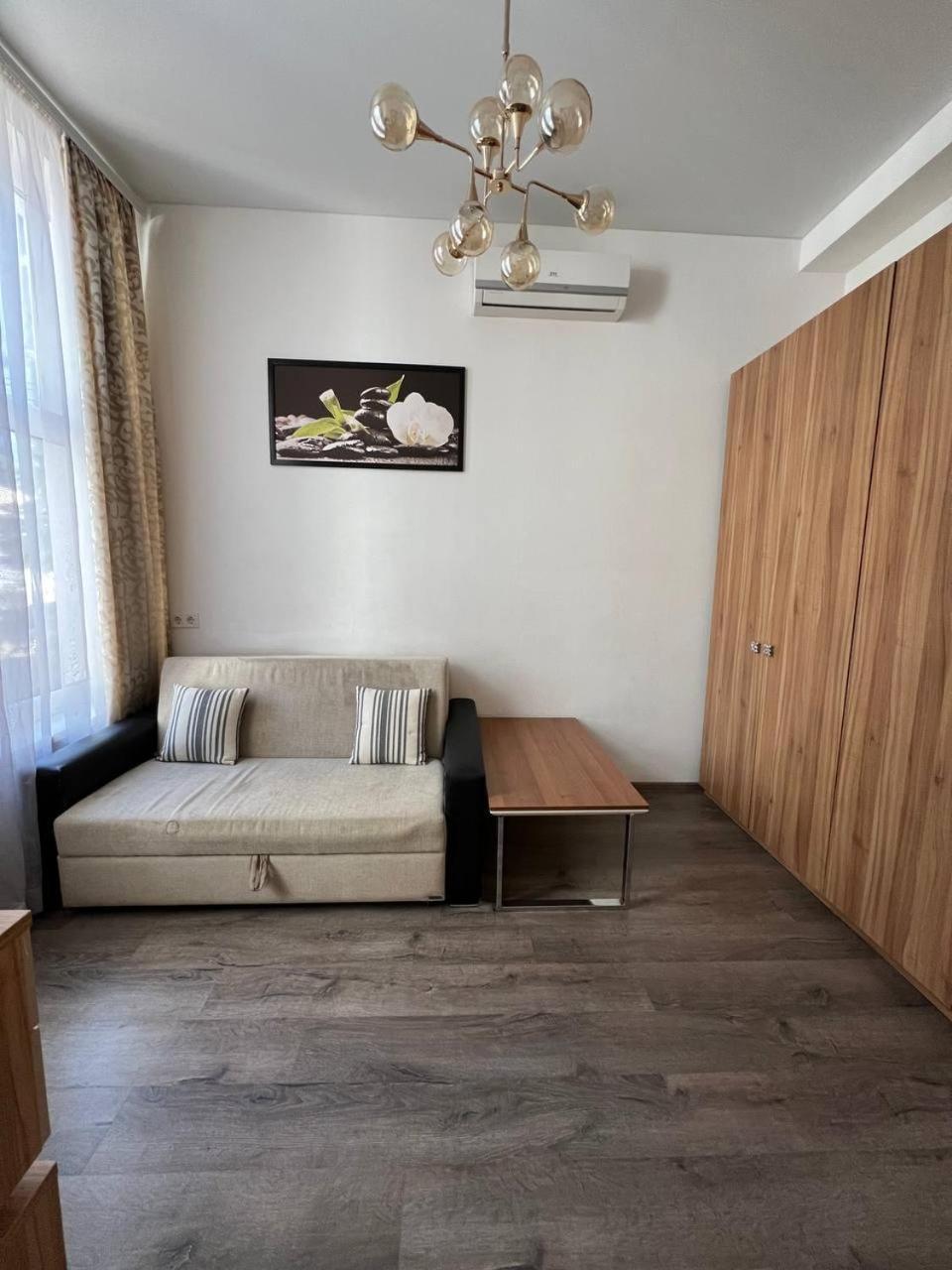 Apartments & Villa Georg Odessa Extérieur photo