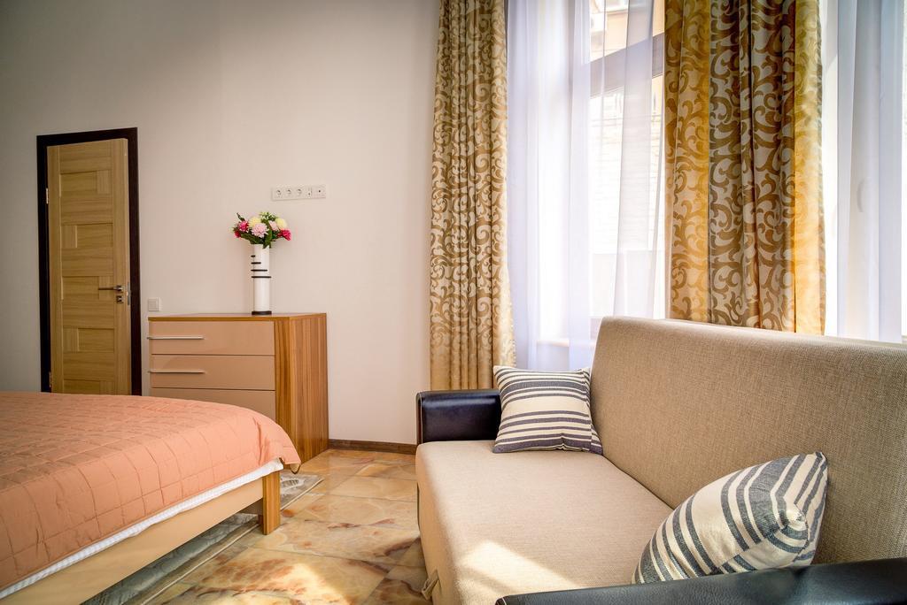 Apartments & Villa Georg Odessa Extérieur photo