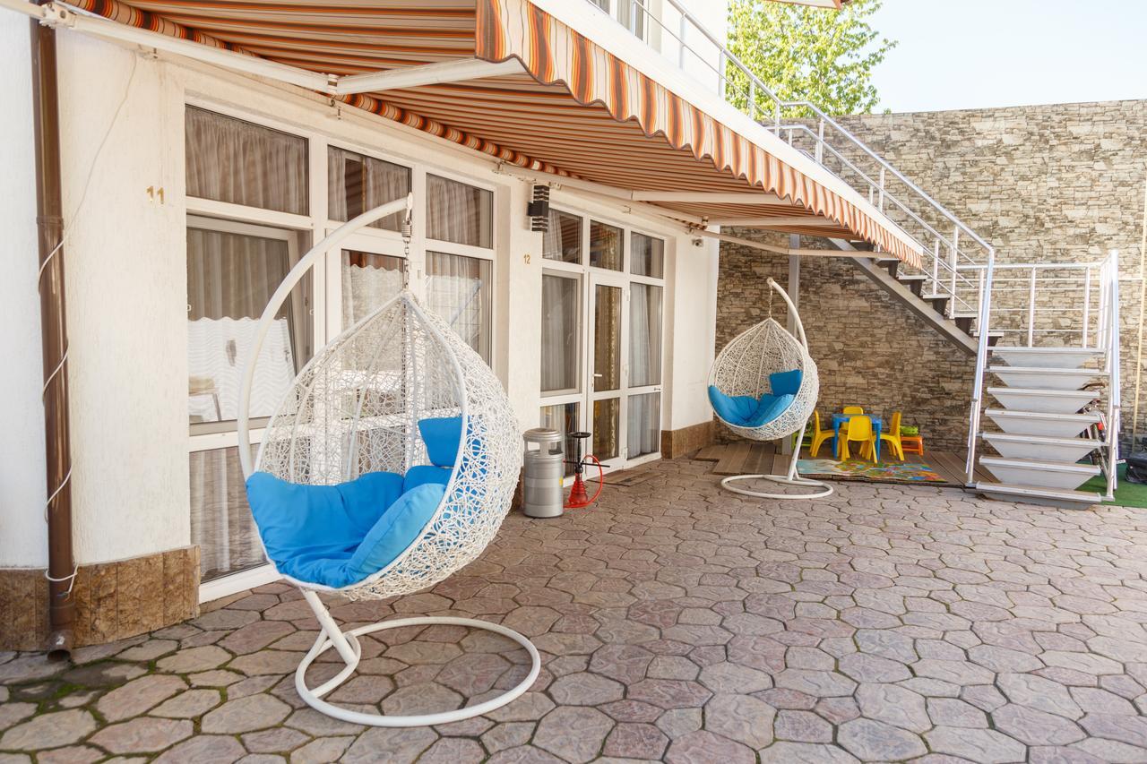 Apartments & Villa Georg Odessa Extérieur photo